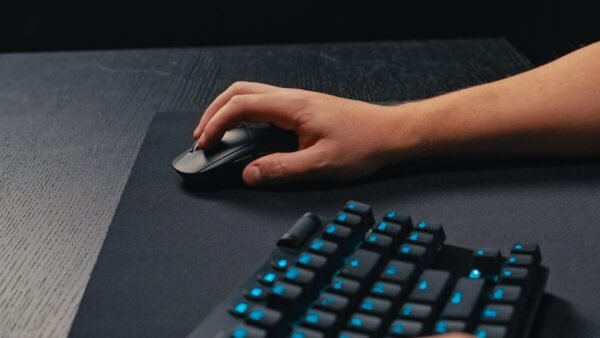 Logitech PRO X Superlight 2, juoda