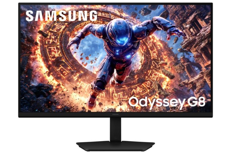 Samsung 32" 6K Ultra HD